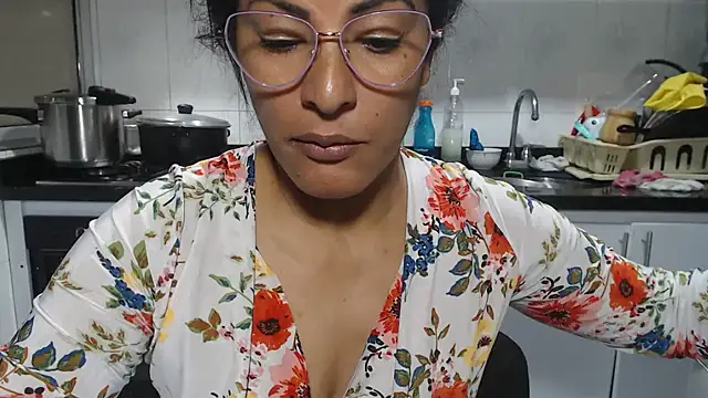 kateleyagreyn Live XXX chat