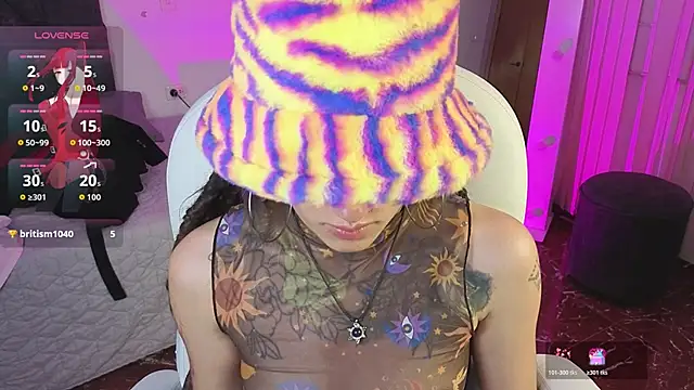 _sharlotte777 现场XXX聊天