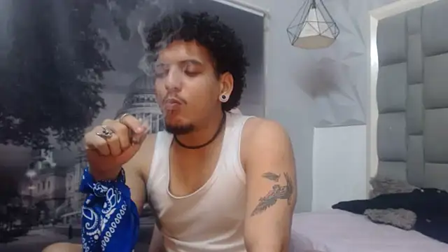 Chat XXX ao vivo de Xfire_boy69