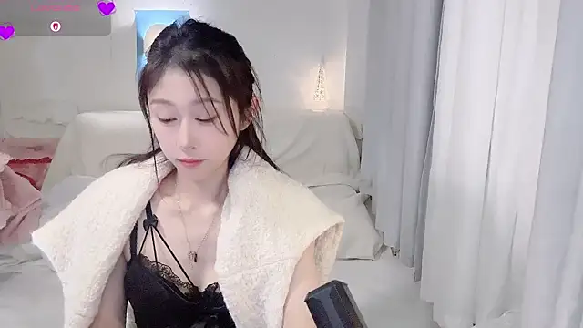 Fayebae_11 Live XXX-Chat