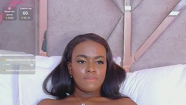 Sally-NoaのライブXXXチャット