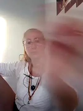 MILEIDE980 – Live XXX-chat