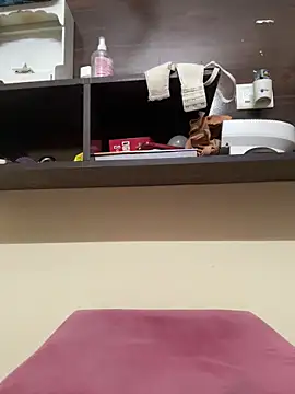 Modelbigbobs 即時 XXX 聊天