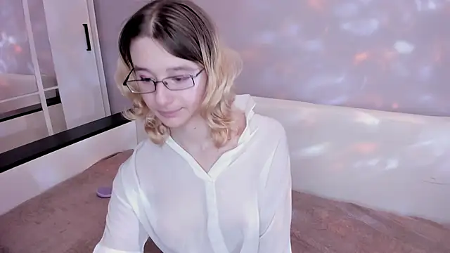 Silva-Tailll Chat XXX live