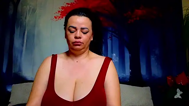 ElizabethEven Adlı Modelin Canlı XXX Sohbeti