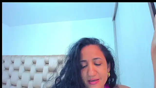 alaskmiller1 Live XXX Chat