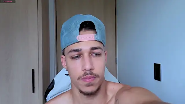 orionblaze69_ 在線直播表演