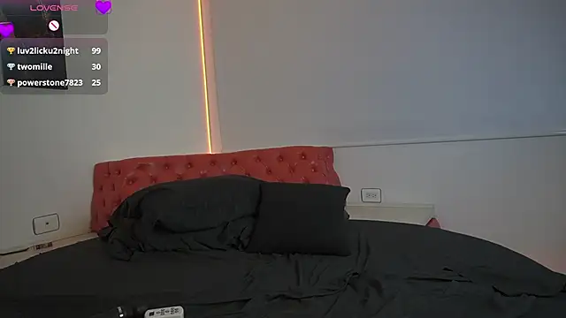 Petitte_Mussa Chat XXX live