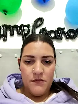 Živý XXX chat Mia_Hampton