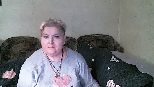 Lana555: онлайн-секс-чат