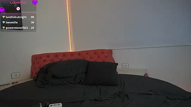 Petitte_Mussa Chat XXX live