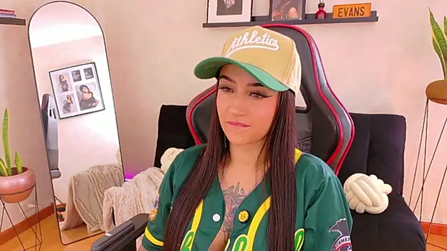 Chat XXX en directo de EmmyEvans1