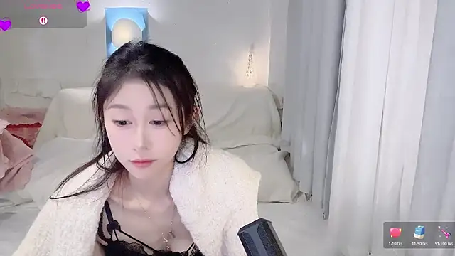 Chat +18 de Fayebae_11 ao vivo