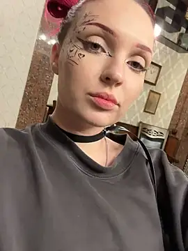 Show modela creampiiee na web-kameri