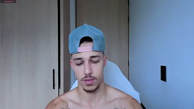 Show modela orionblaze69_ na web-kameri