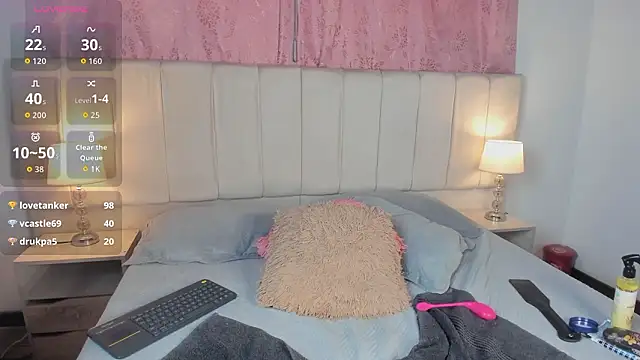 mia__gv Adlı Modelin Canlı XXX Sohbeti