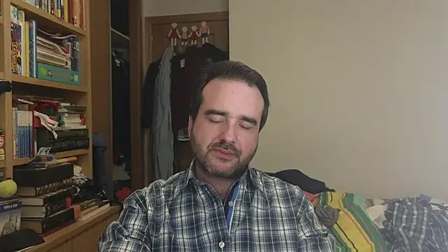 curiosillo83のライブXXXチャット