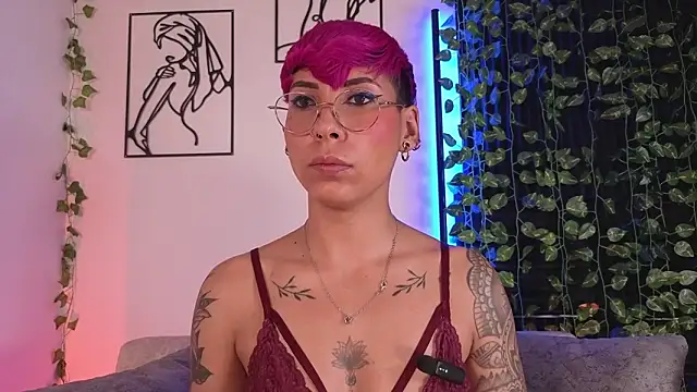 MiaMorgan_ Chat XXX in diretta