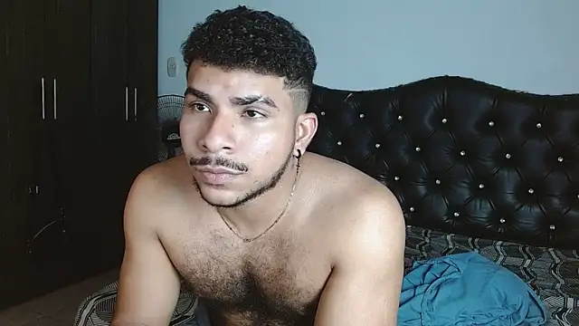 Javier_Hot27_ Live XXX-Chat