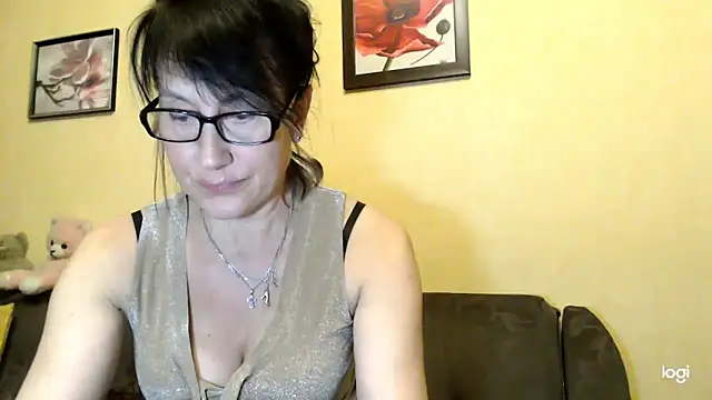 Vlastelina 라이브 XXX 채팅