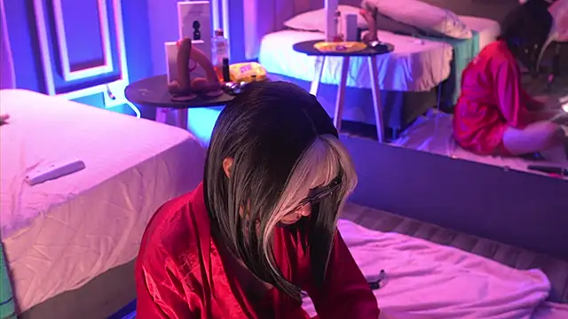 mekari_fox Chat XXX in diretta