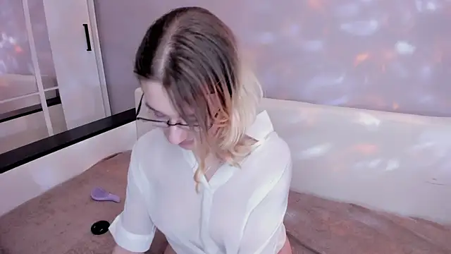 Silva-Tailll 即時 XXX 聊天