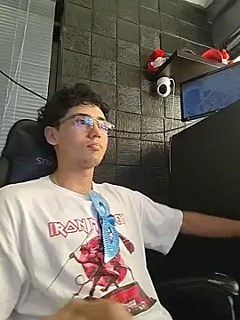 SrJacobs Adlı Modelin Canlı XXX Sohbeti