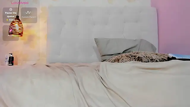 Chat +18 de CIELO_BANKS ao vivo