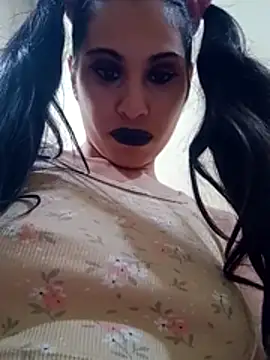 molymeneses Adlı Modelin Canlı XXX Sohbeti