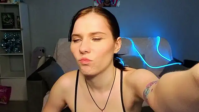 Živý XXX chat JinxMoon