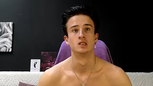 SirReed webkamerás műsora