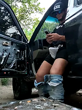 PIGHIGHDIRTY_p0n Webbikameraesitys