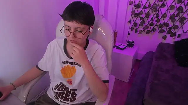 Nathaly_dsのライブXXXチャット