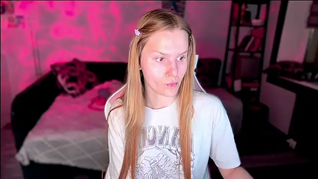 Lunaacyy Adlı Modelin Canlı XXX Sohbeti