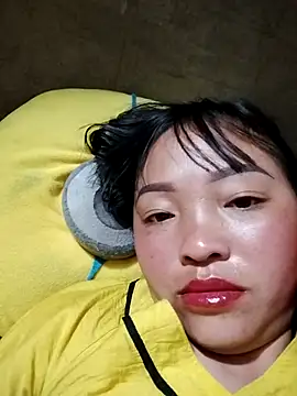 Minkine022 在線直播表演