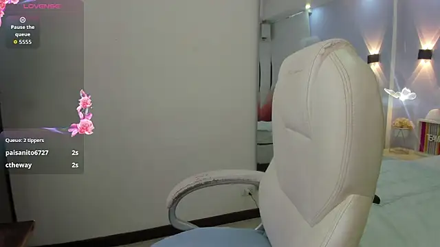 thalia_nichols' Live XXX Chat