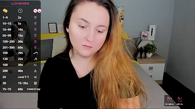 Онлайн чат XXX BabeLessi