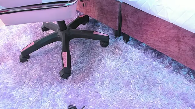 mia_naugthy4 – Naživo XXX chat