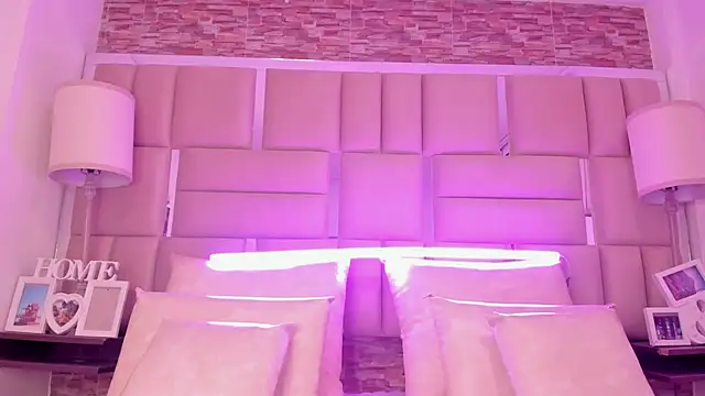 ShaniaBrownn: απευθείας συνομιλία ΧΧΧ