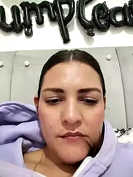 Mia_Hampton: απευθείας συνομιλία ΧΧΧ