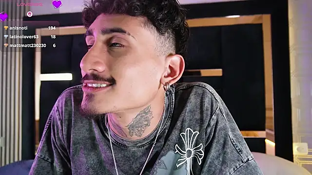 Dark_Eros_ live XXX chat