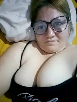 Carlotaazul 即時 XXX 聊天