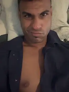 Show modela ZF-Athlete na web-kameri