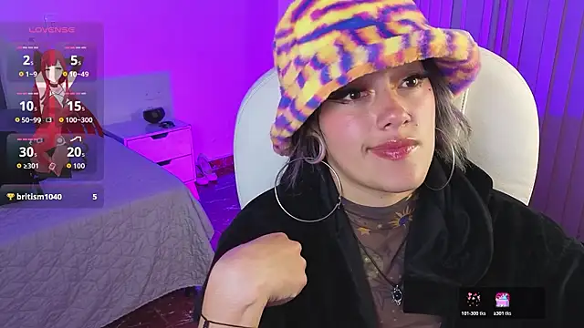 _sharlotte777's Live XXX Chat