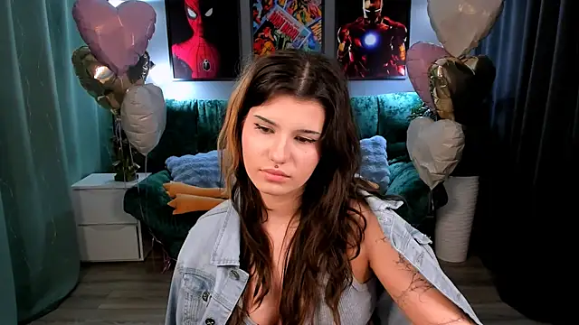 Chat +18 de AnoraDark ao vivo