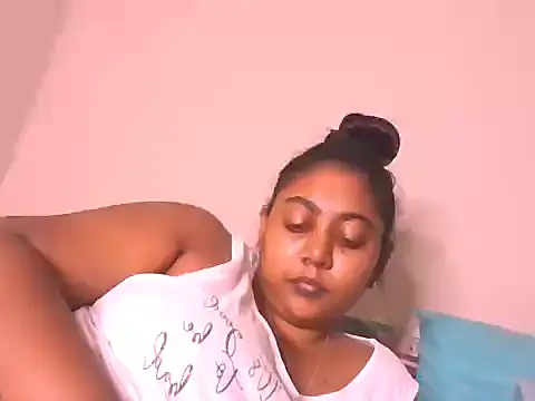 Chatroom XXX en direct de Indian_Ruby99