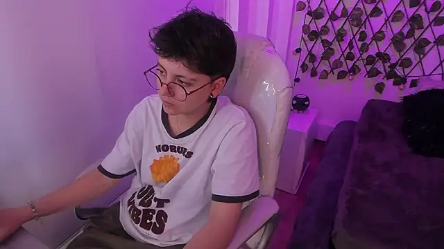 Nathaly_ds' Live XXX Chat