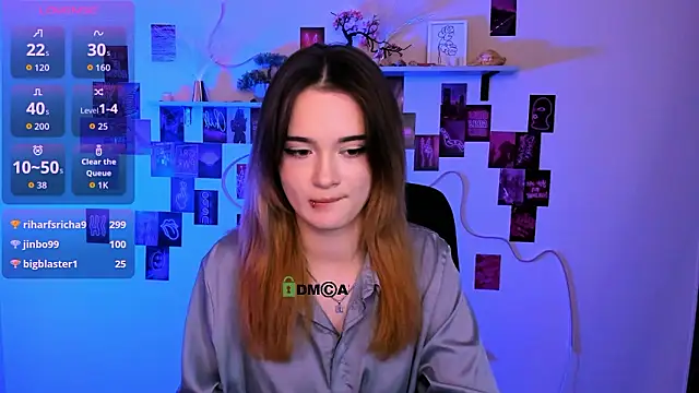 liana_kisses 现场XXX聊天