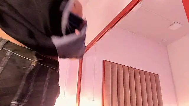 Mike_thomsonnのライブXXXチャット