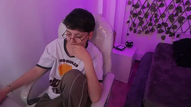 دردشة Nathaly_ds الجنسية المباشرة